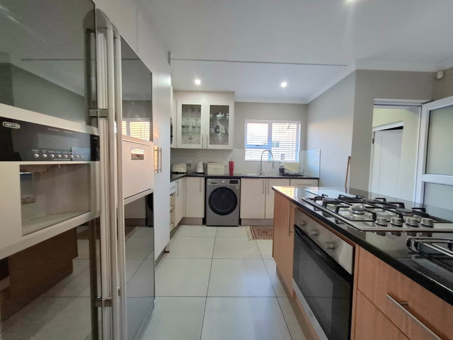 3 Bedroom Property for Sale in Nahoon Valley Park Eastern Cape